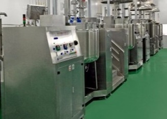 آلة صنع معجون الأسنان 22KW آلة خلط معجون الأسنان نظام فراغ متعدد المراحل